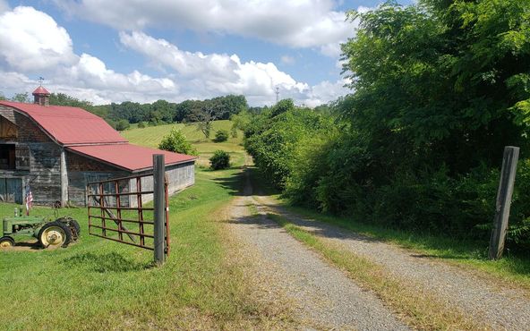 64 US Hwy 64, Hayesville, NC 28904
